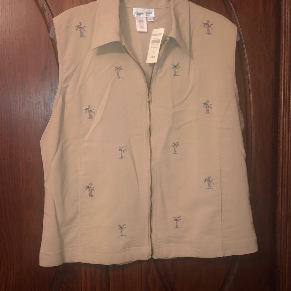 Coldwater Creek tan vest with palm tree detail NWT